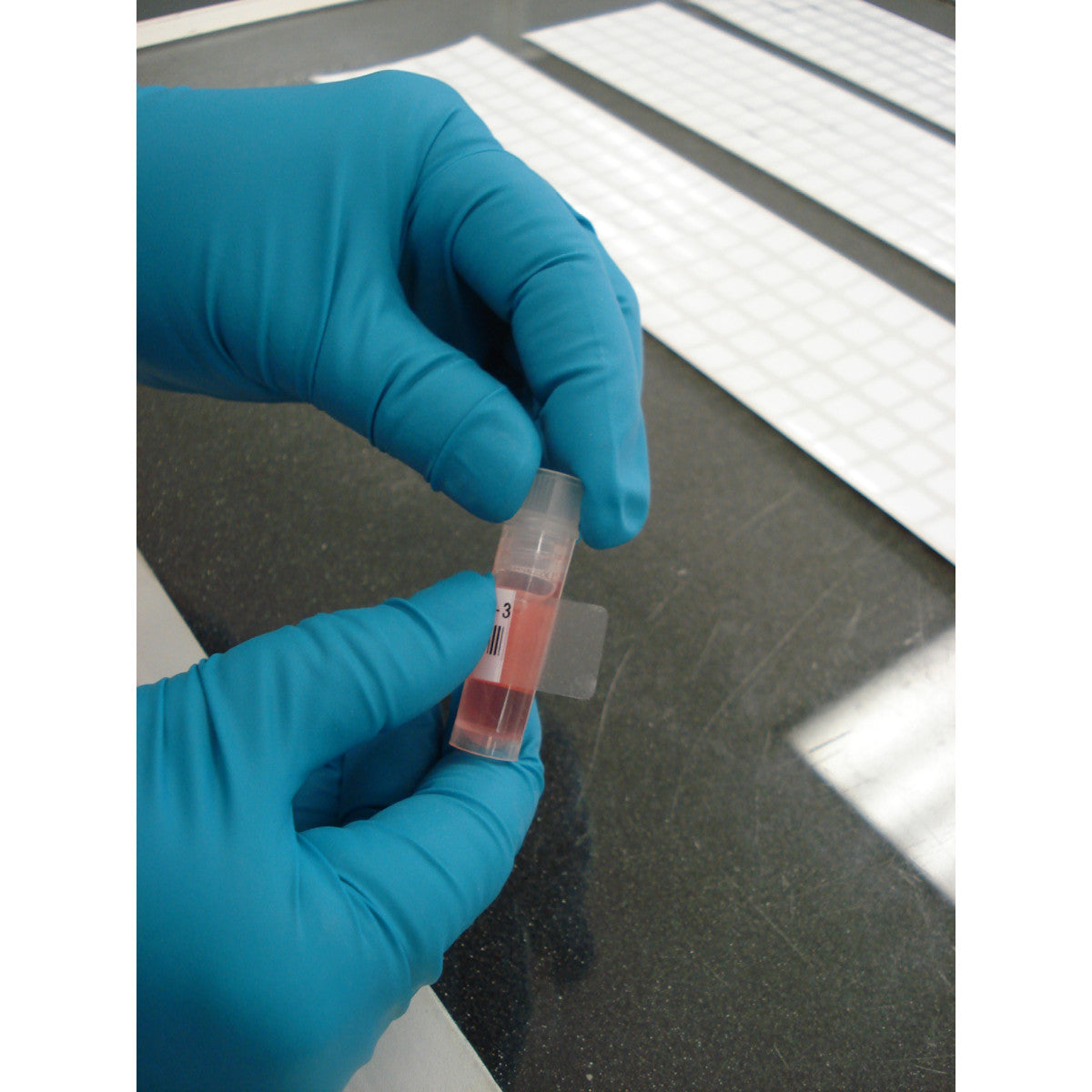 062366 - Etichette per laboratori in poliestere autolaminanti core 76 mm ROTOLO DA 3000 ETICHETTE