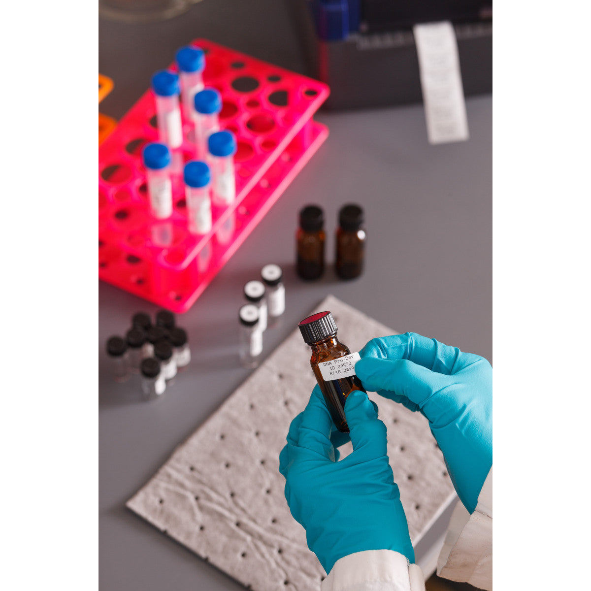 116402 - Etichette per identificazione generale in polipropilene rimovibili core 25 mm ROTOLO DA 1500 ETICHETTE